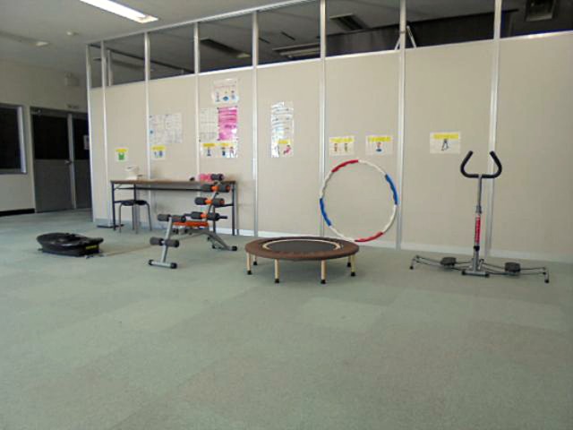 フィットネスルーム補正済み